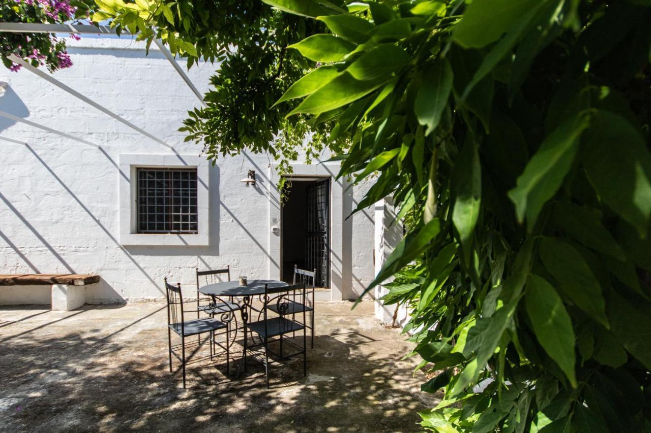 Masseria Parco Di Castro Монтальбано Экстерьер фото